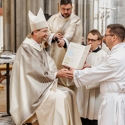 Diakonenweihe 2024 / Erzdiözese Wien/ Schönlaub