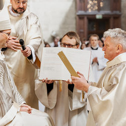 Diakonenweihe 2024 / Erzdiözese Wien/ Schönlaub