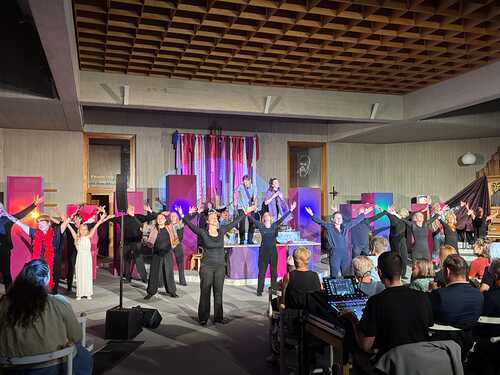 Finale Godspell Glanzing
